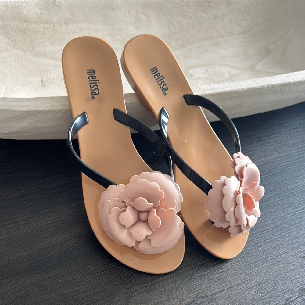 Melissa Women's Tan and Pink Floral Sandals